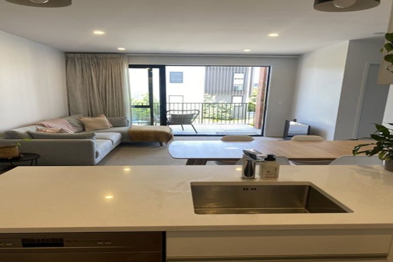 Photo of property in 3/81g Mapou Road, Hobsonville, Auckland, 0616