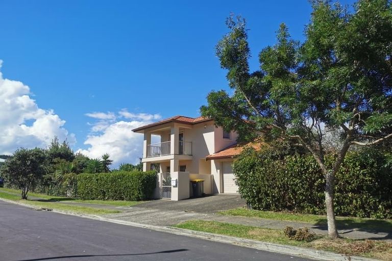 Photo of property in 50 Millennial Way, Orewa, 0931