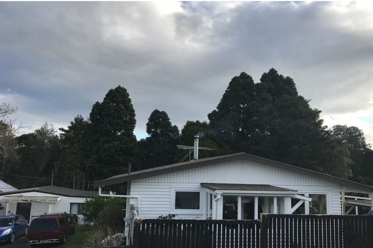 Photo of property in 14 Grandview Road, Lake Hawea, Wanaka, 9382