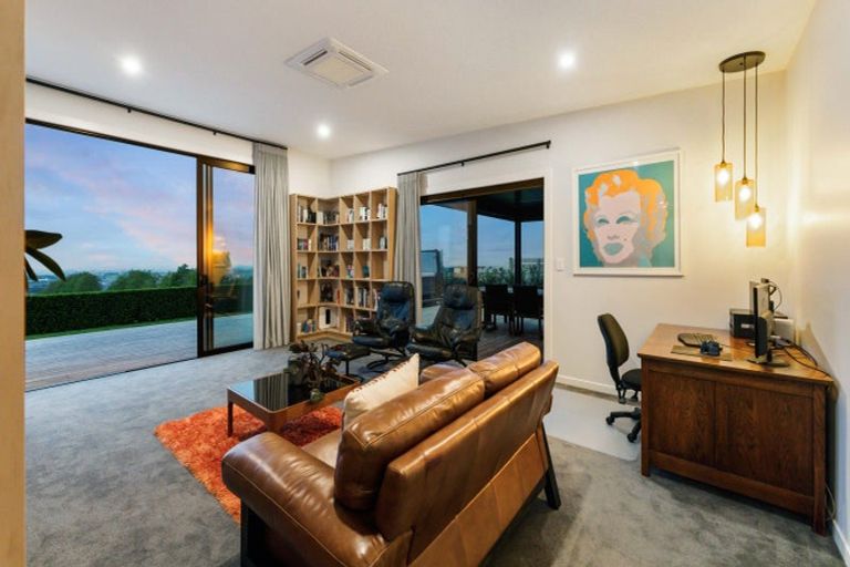 Photo of property in 2 Kohe Way, Pukekohe, 2120