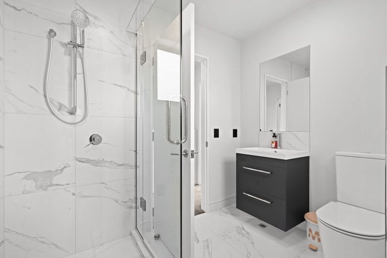 Photo of property in 10/9 Marcroft Street, Woolston, Christchurch, 8062