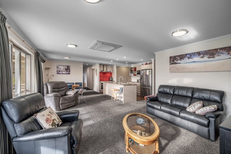 Photo of property in 20 Majestic Chance, Seaward Bush, Invercargill, 9812