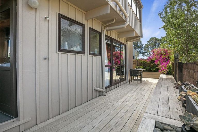 Photo of property in 1 Prescott Place, Pauanui, Hikuai, 3579