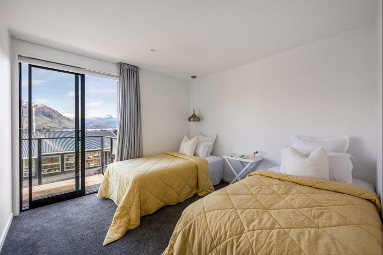 Photo of property in 251 Aubrey Road, Wanaka, 9305