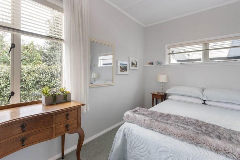 Photo of property in 99 Avondale Road, Greenmeadows, Napier, 4112