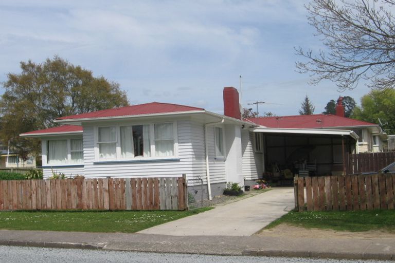 Photo of property in 2 Pandora Avenue, Pomare, Rotorua, 3015