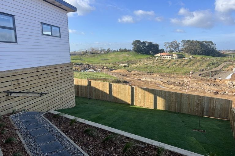 Photo of property in 36 Scenic Rise, Rototuna North, 3281