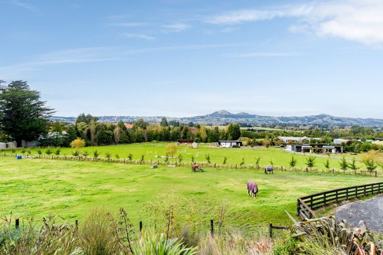 Photo of property in 60 Tirohanga Road, North Taieri, Mosgiel, 9092