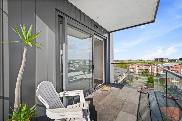 Photo of property in 111 Princes Street, Waikari, 7420