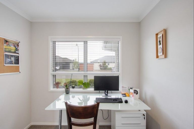 Photo of property in 4 Aparima Place, Awatoto, Napier, 4110