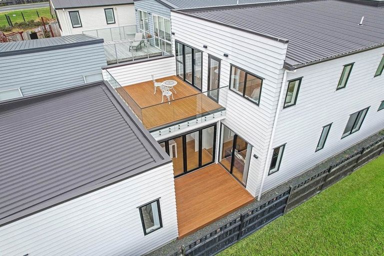 Photo of property in 49 Lockheed Street, Hobsonville, Auckland, 0618