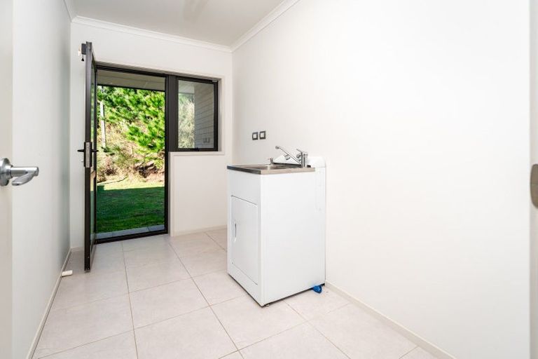 Photo of property in 150 Makara Road, Makara, Karori, 6972