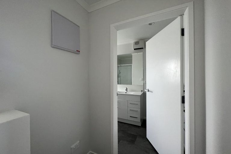 Photo of property in 23/10u Burrows Place, Frankton, Hamilton, 3204