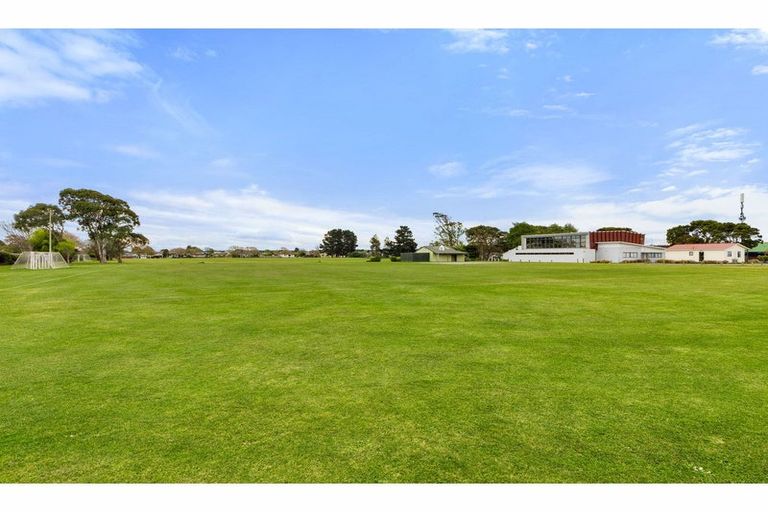Photo of property in 45 Donnington Street, Parklands, Christchurch, 8083