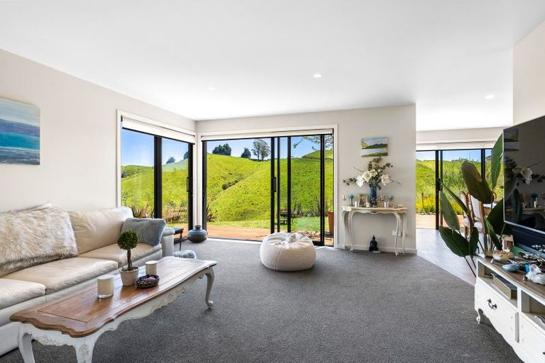 Photo of property in 30 Huntaway Close, Stoke, Nelson, 7011