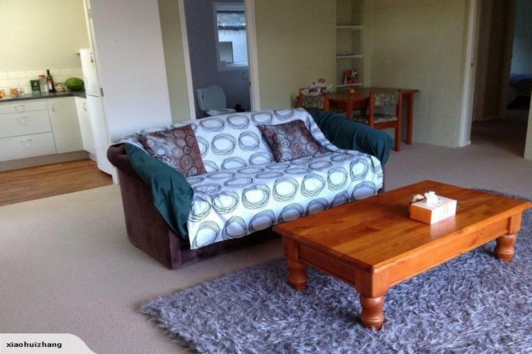 Photo of property in 2/27 Kerswill Place, Pakuranga, Auckland, 2010