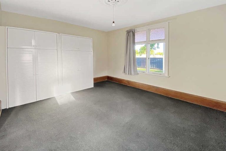 Photo of property in 16 Edgeware Road, St Albans, Christchurch, 8014