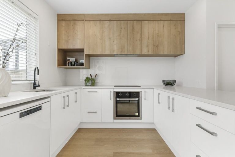 Photo of property in 7/20 James Laurie Street, Henderson, Auckland, 0612