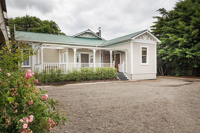 Photo of property in 103 James Line, Kelvin Grove, Palmerston North, 4414