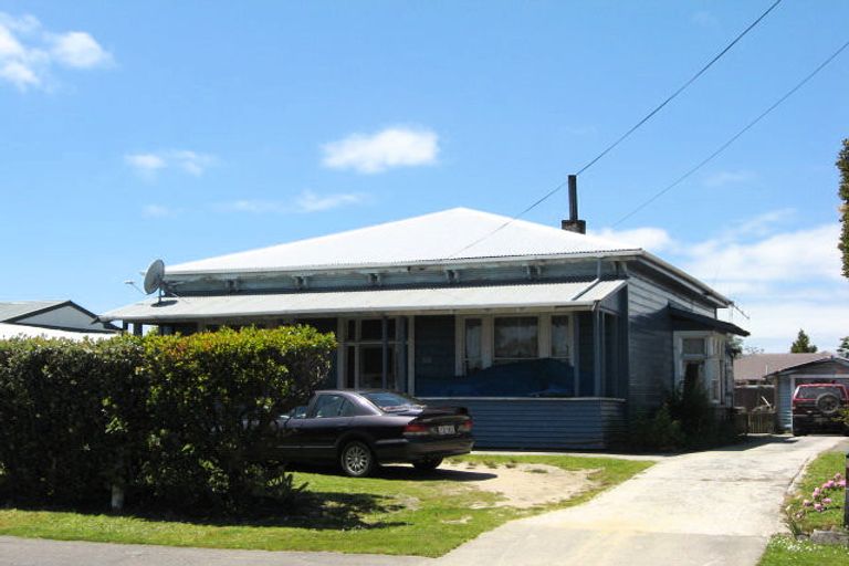 Photo of property in 103 Romilly Street, Westport, 7825