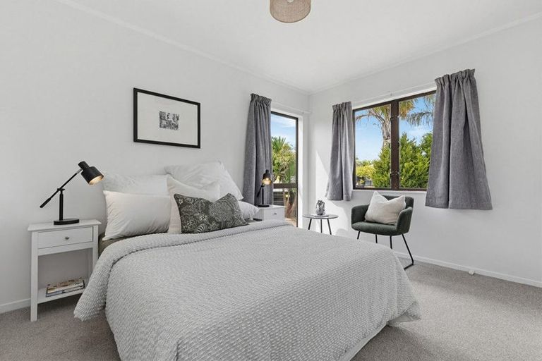 Photo of property in 169 Finlayson Avenue, Clendon Park, Auckland, 2103