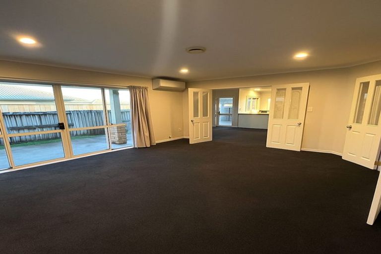 Photo of property in 30 Stableford Drive, Pyes Pa, Tauranga, 3112