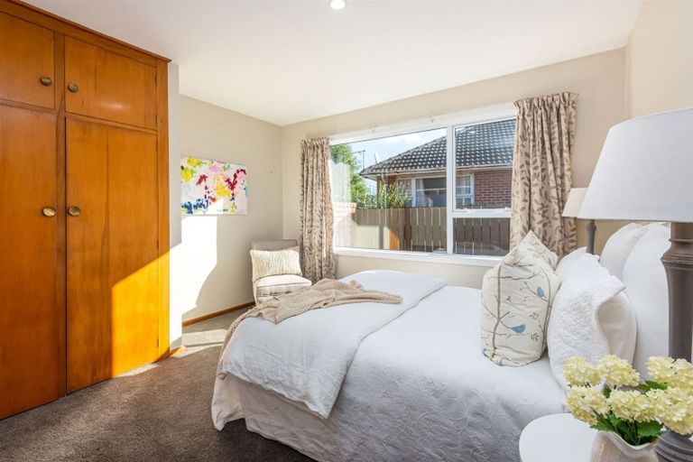 Photo of property in 236 Grahams Road, Burnside, Christchurch, 8053