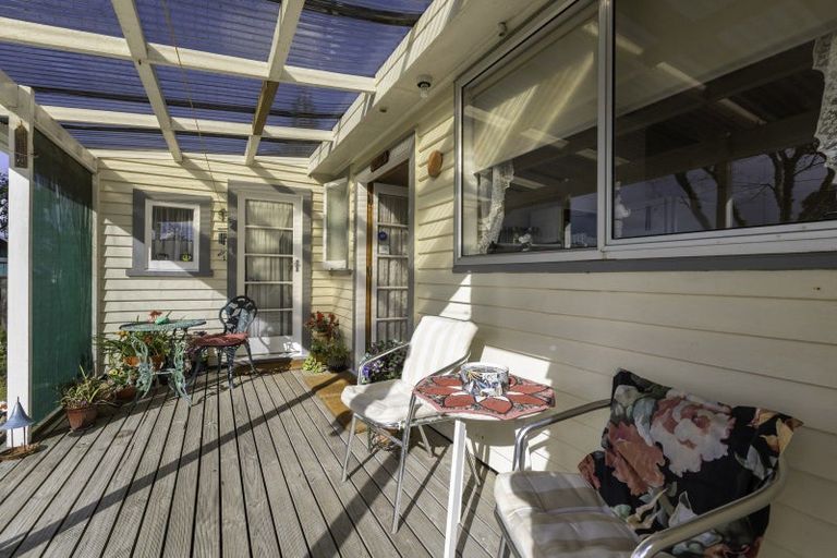 Photo of property in 120 Browne Street, Waitara, 4320