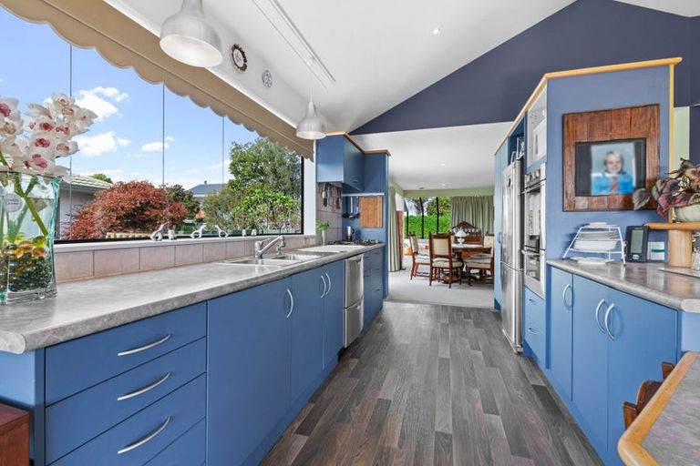 Photo of property in 39 Alec Craig Way, Gulf Harbour, Whangaparaoa, 0930