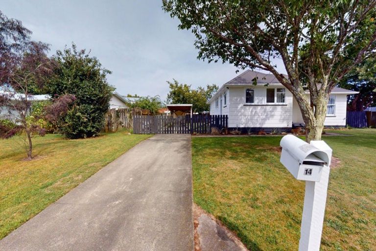 Photo of property in 14 Vincent Drive, Levin, 5510