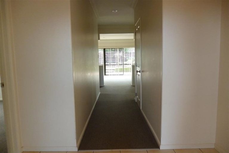 Photo of property in 3 Limes Avenue, Parklands, Christchurch, 8083