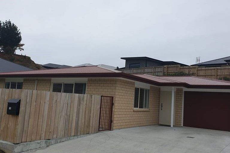 Photo of property in 13 Frederick Place, Whalers Gate, New Plymouth, 4310