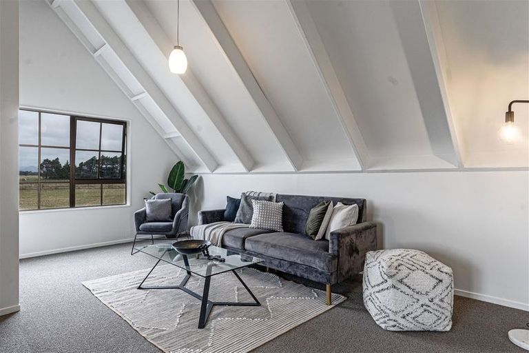 Photo of property in 342 No 1 Line, Tauwharenikau, Tauherenikau, 5771