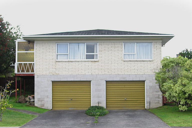 Photo of property in 1/22 Meadway, Sunnyhills, Auckland, 2010