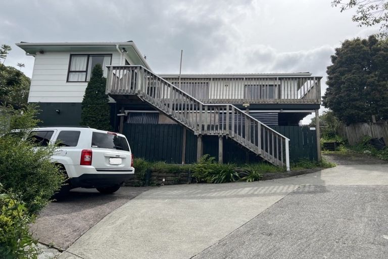 Photo of property in 18 Panzic Place, Glen Eden, Auckland, 0602