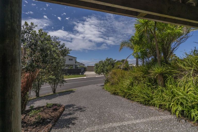 Photo of property in 93 Gallagher Drive, Tairua, 3508