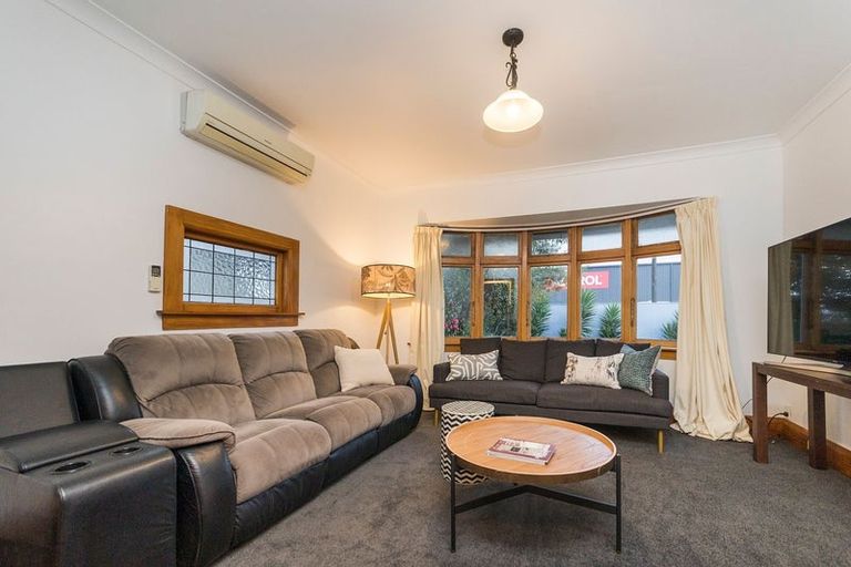 Photo of property in 442 Tremaine Avenue, Takaro, Palmerston North, 4410