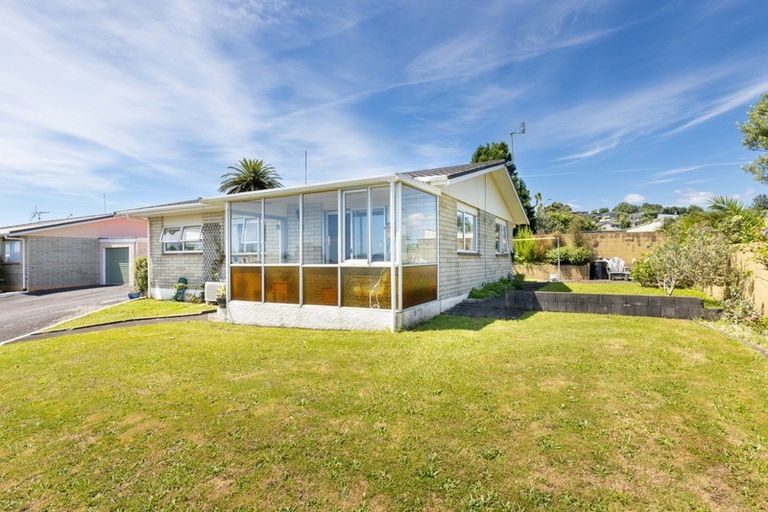 Photo of property in 27a Norwich Avenue, Spotswood, New Plymouth, 4310