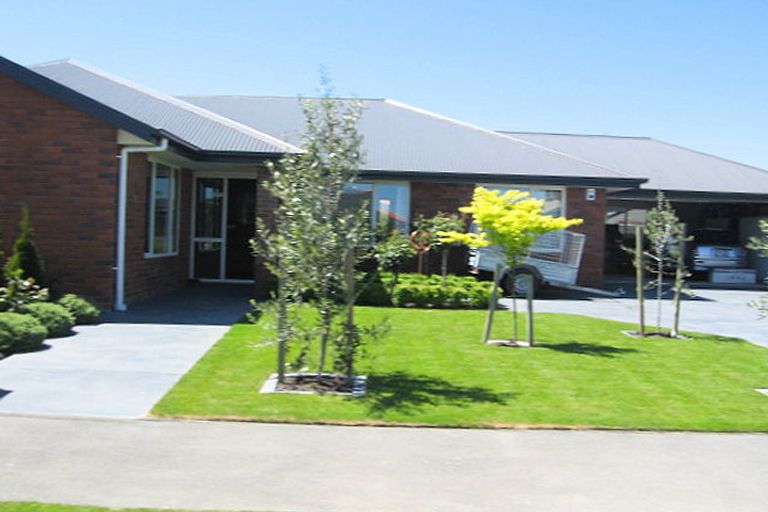 Photo of property in 1 Hemsworth Mews, Casebrook, Christchurch, 8051
