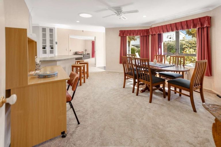 Photo of property in 136 Roberts Street, Taupo, 3330