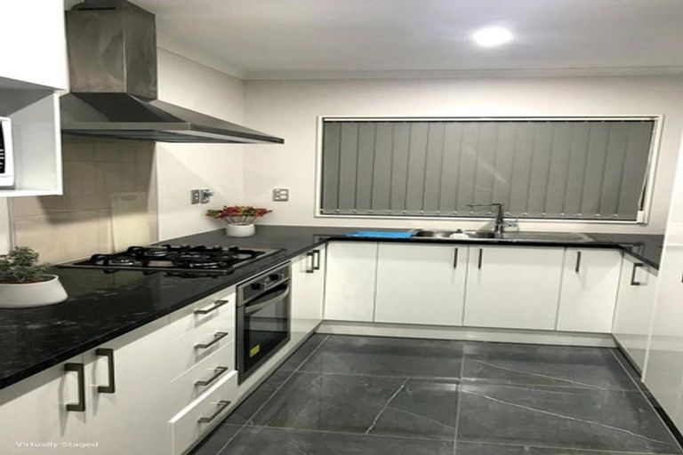 Photo of property in 11a Hoturoa Place, Manurewa, Auckland, 2102