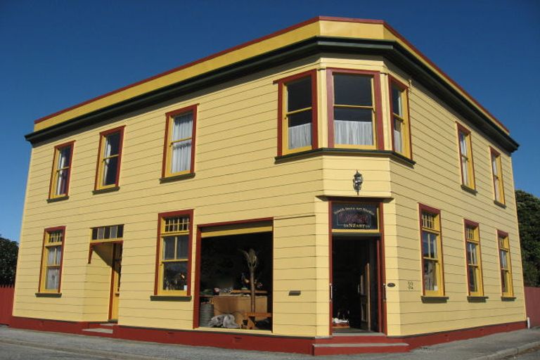 Photo of property in 32- 34 Revell Street, Hokitika, 7810