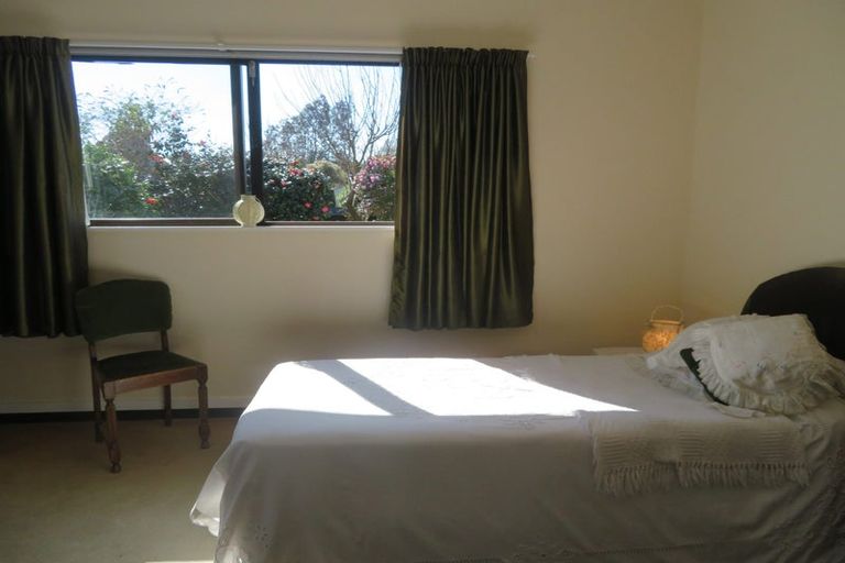 Photo of property in 16 Reeve Street, Foxton, 4814