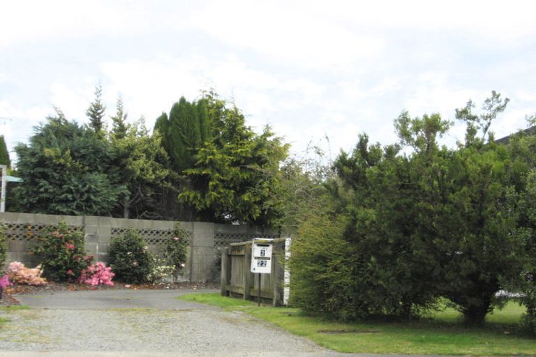 Photo of property in 2/22 Kipling Crescent, Stoke, Nelson, 7011