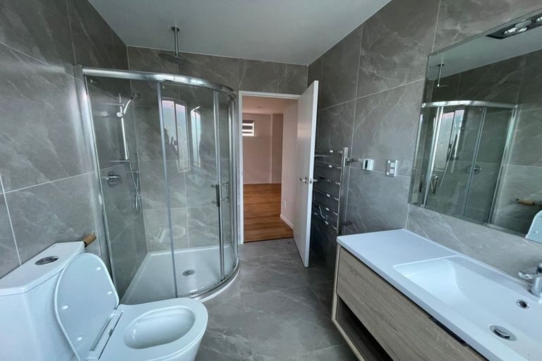 Photo of property in 116 Keri Vista Rise, Papakura, 2110