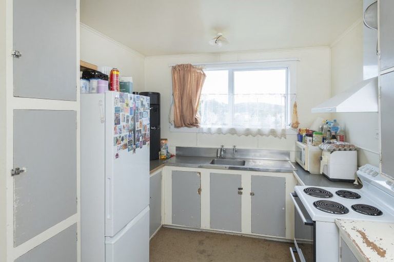 Photo of property in 11 Cambridge Terrace, Kaiti, Gisborne, 4010