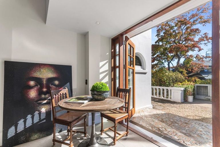 Photo of property in 12 Glandovey Road, Fendalton, Christchurch, 8052