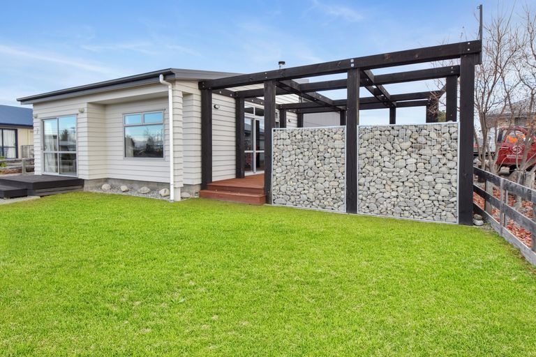 Photo of property in 7 Rhoboro Road, Twizel, 7901