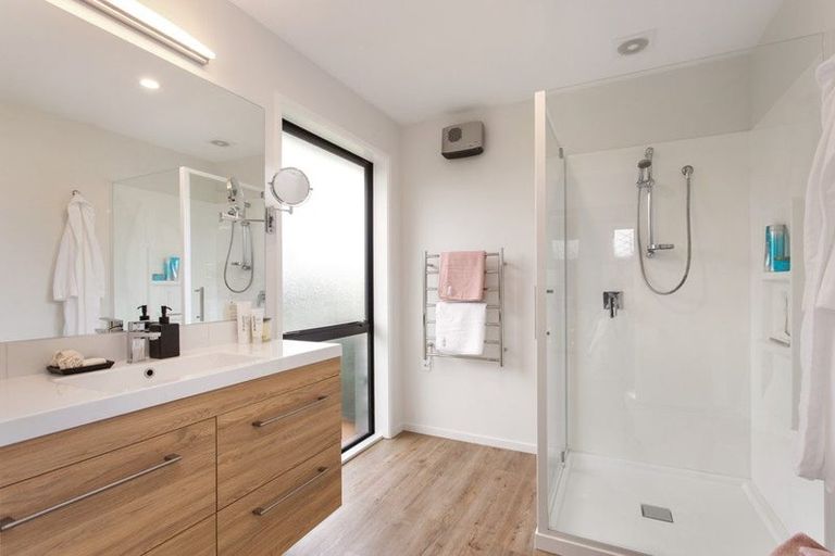 Photo of property in 48 Karere Avenue, Marshland, Christchurch, 8083