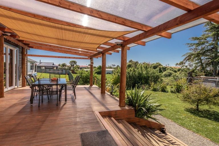 Photo of property in 30 The Esplanade, Westport, 7825